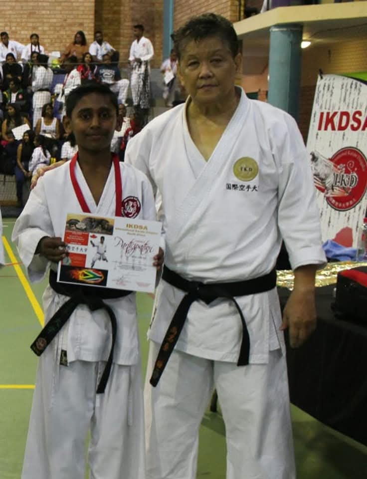 Traditional Shotokan Karate, Kubudo (Weapons) and Aikido classes for all from the age of 4 years old to adults